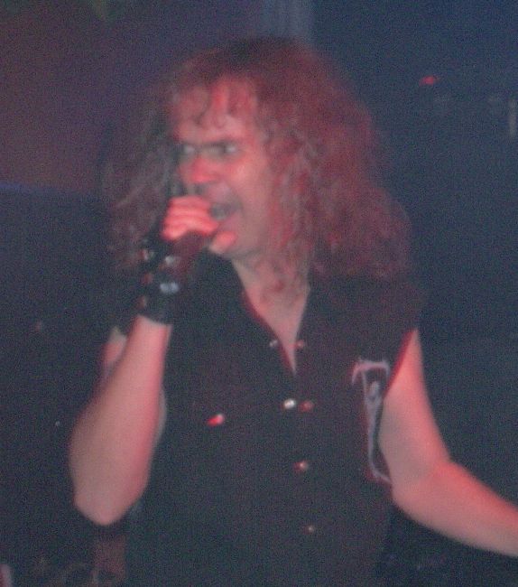 Image: 070121--therion/web/grave_digger02.jpg