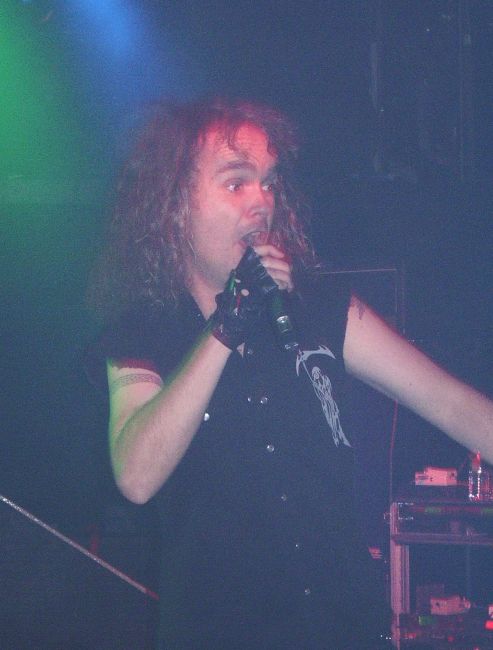 Image: 070121--therion/web/grave_digger04.jpg