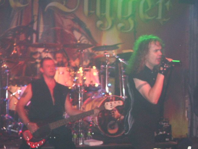 Image: 070121--therion/web/grave_digger05.jpg