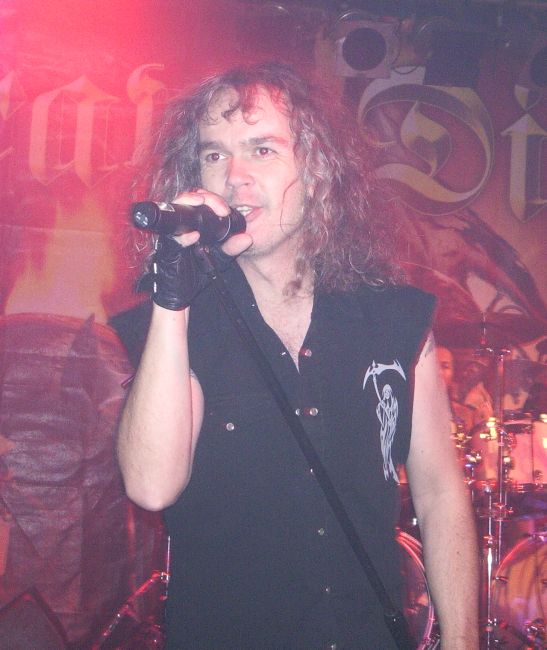 Image: 070121--therion/web/grave_digger07.jpg