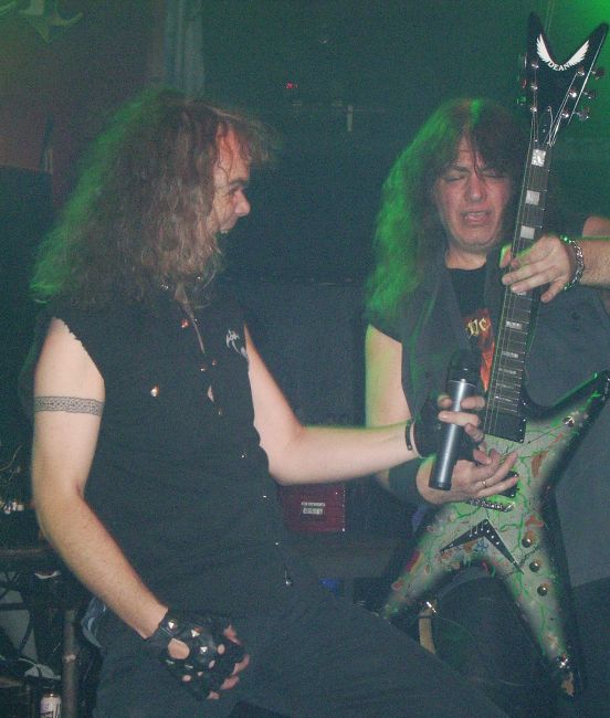 Image: 070121--therion/web/grave_digger09.jpg