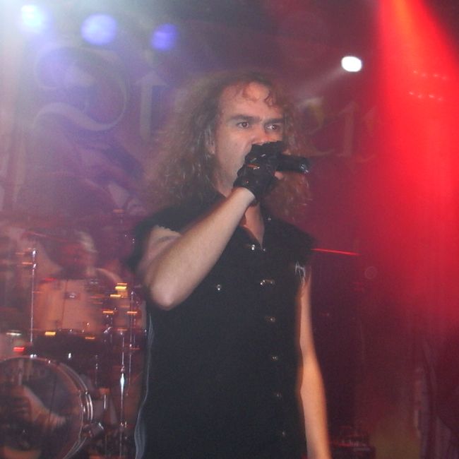 Image: 070121--therion/web/grave_digger10.jpg