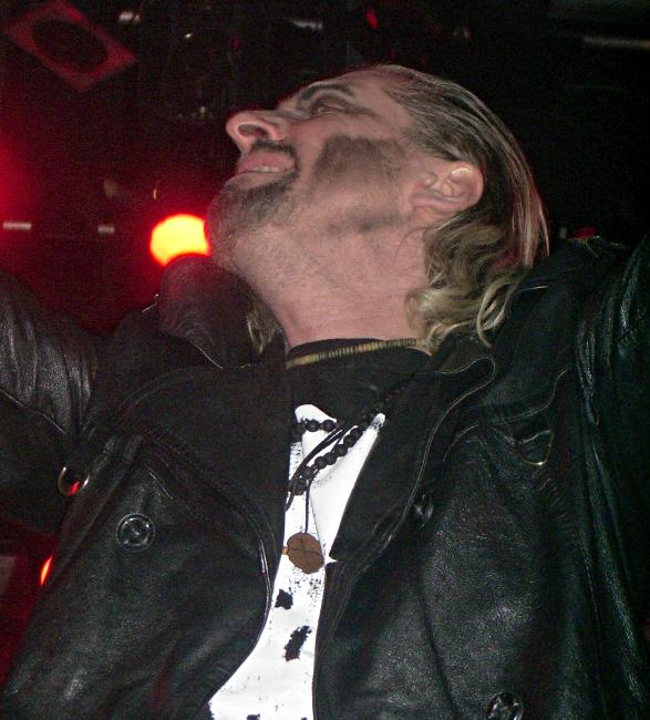 Image: 071216--therion/web/t25.jpg